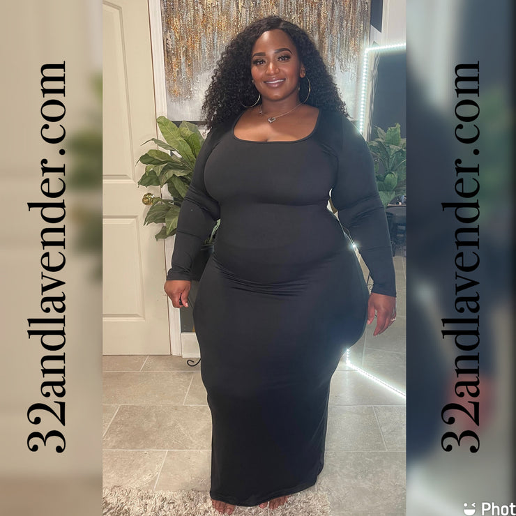 Never Basic Maxi - All Black
